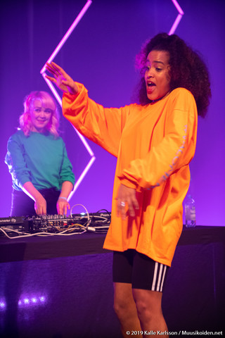 D.R.E.A.M.G.I.R.L.S. D.R.E.A.M.G.I.R.L.S.